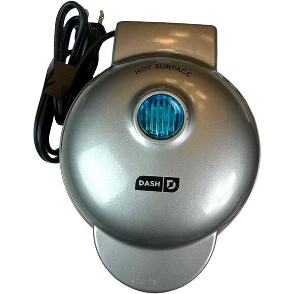 Hamilton Beach Egg Cooker & Dash Mini Waffle Iron Maker Breakfast BUNDLE - Picture 5 of 9